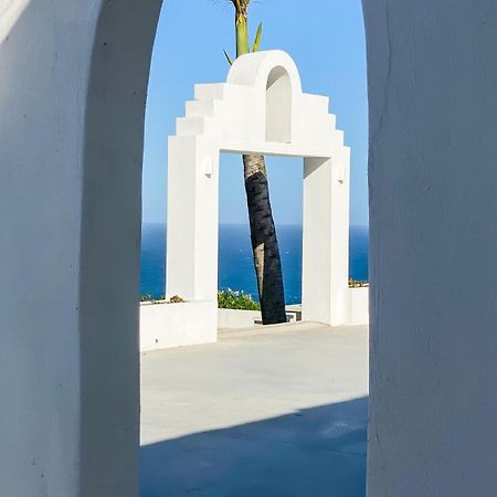 Santorini Guesthouse อมันซิมโทที ภายนอก รูปภาพ
