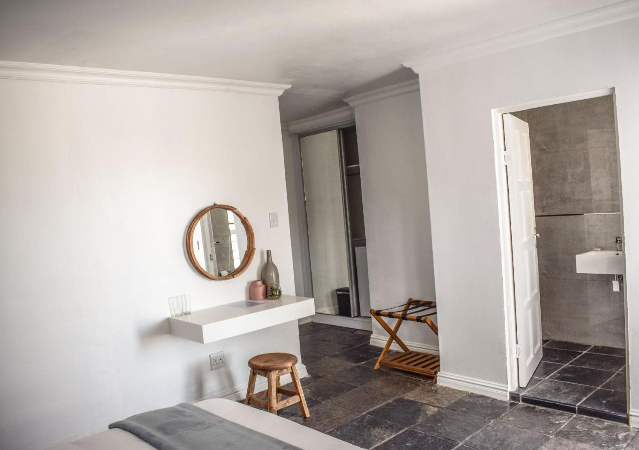 Santorini Guesthouse อมันซิมโทที ภายนอก รูปภาพ
