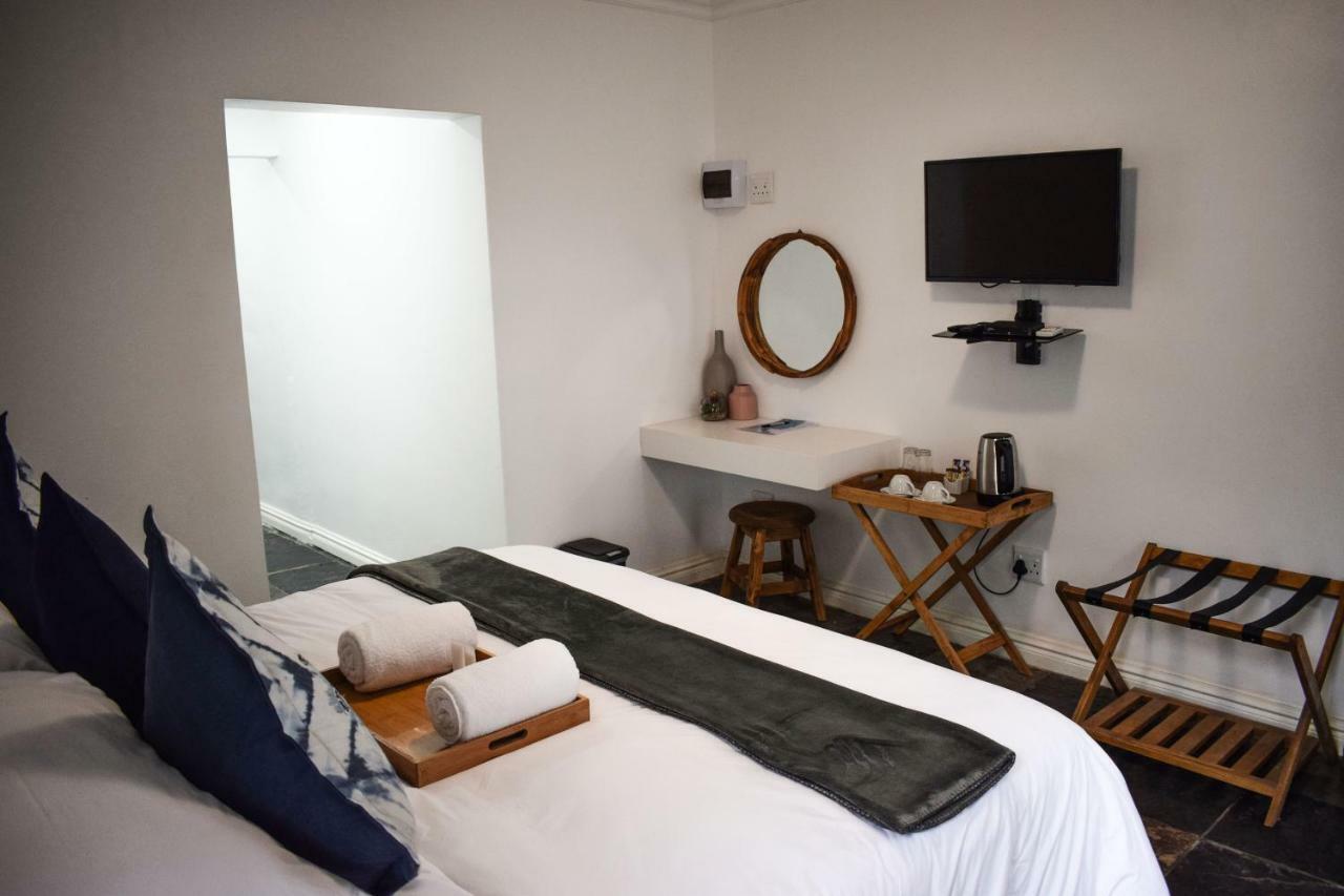 Santorini Guesthouse อมันซิมโทที ภายนอก รูปภาพ